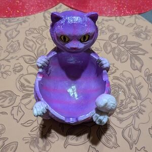 Cheshire Cat Purple Ashtray